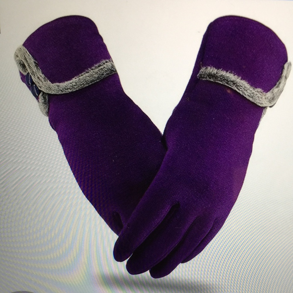 Touch screen winter gloves